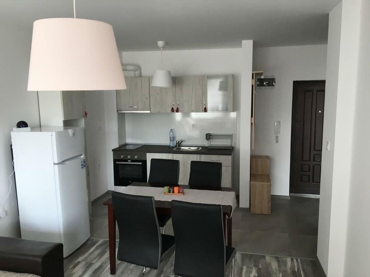 Apartvel Apartment 1 เวลินกราด ภายนอก รูปภาพ